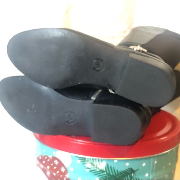 M. Kors size 7 TTS Hamilton tall riding boots black leather & stretch back - Picture 5 of 11